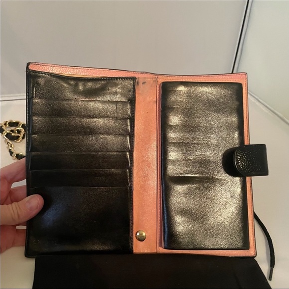 🔴🔴SOLD🔴🔴CHANEL Vintage Wallet on Chain Crossbody Guaranteed Authentic! - Picture 14 of 16